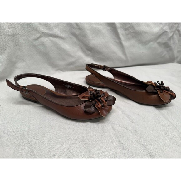 Sam & Libby women’s 6M brown flats open heel flower accent adjustable ankle - Picture 8 of 16